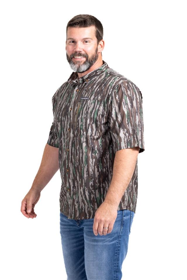 Realtree Men's Button Down Short Sleeve Poly Hunting Shirt | Realtree Original