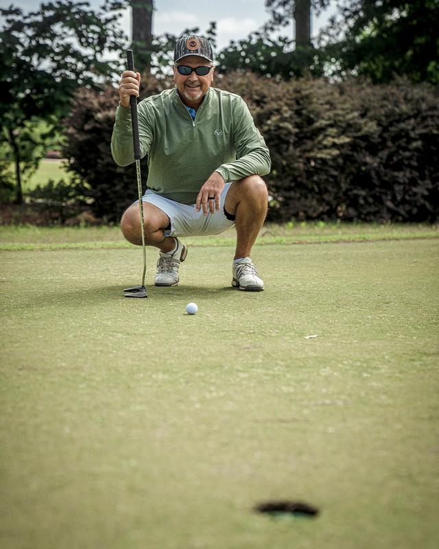 Realtree Men's Exclusive Green Pro Staff 1/4 Zip Lightweight Pullover | Realtree