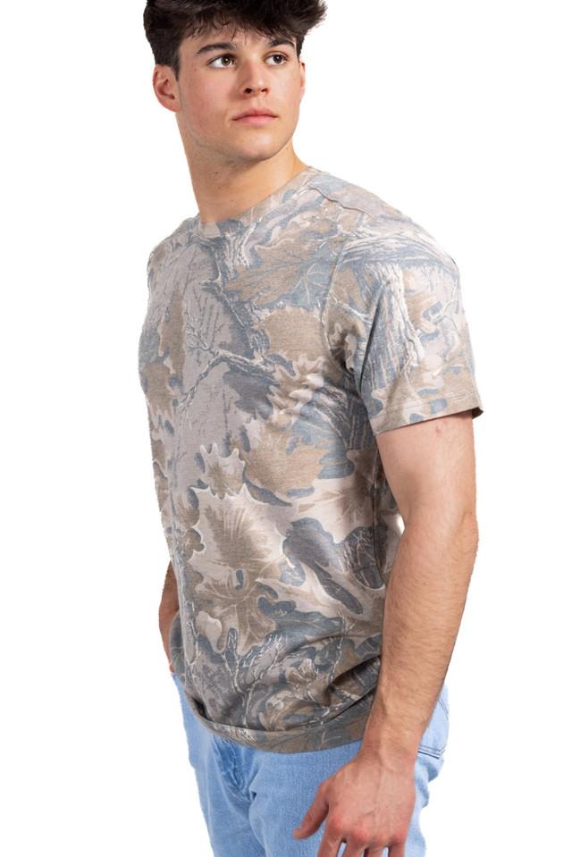 Realtree Men's Tri Blend Short Sleeve Crew Neck Camo Shirt | Realtree Advantage Classic