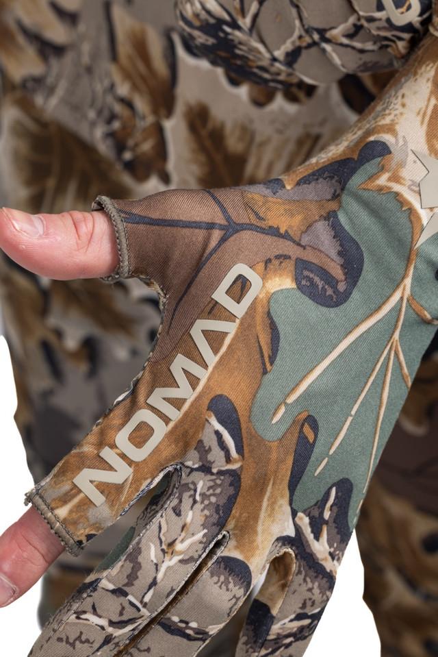 Realtree Nomad Men's Fingerless Turkey Hunting Gloves | Realtree Advantage Classic