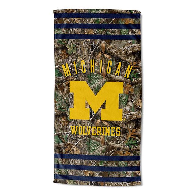 realtree Northwest NCAA Michigan Wolverines Camo Beach Towel | Realtree EDGE
