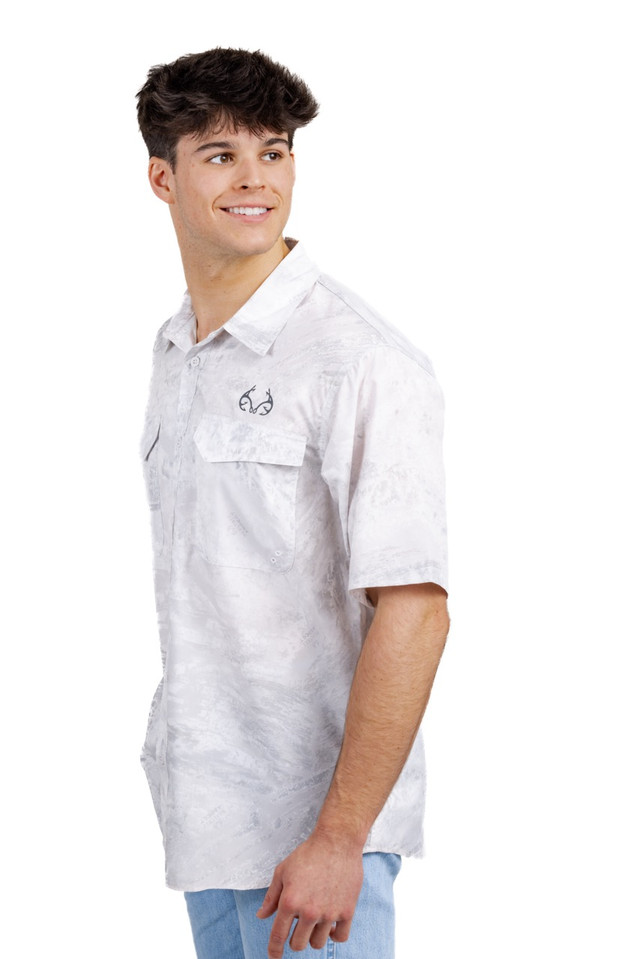 Realtree Realtree Men's Fishing Charter White Men's Short Sleeve Shirt | Realtree Aspect
