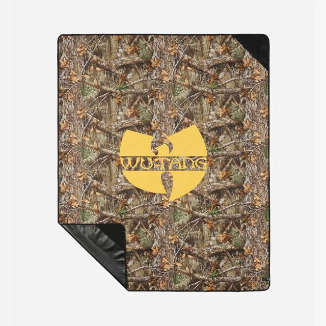 realtree Slowtide x Wu-Tang Clan Quick-Dry Camo Picnic Blanket | Realtree EDGE