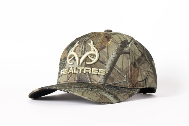 realtree Unisex Embroidered Logo 6 Panel Camo Hat | Realtree Hardwoods