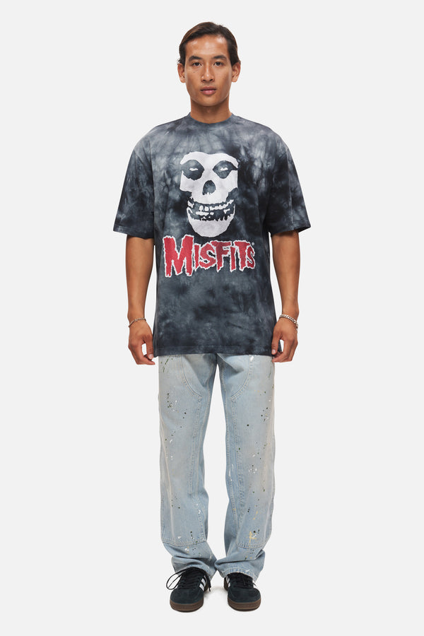 recovered clothing Misfits Skull Black Tie-Dye Relaxed T-Shirt by Recovered
