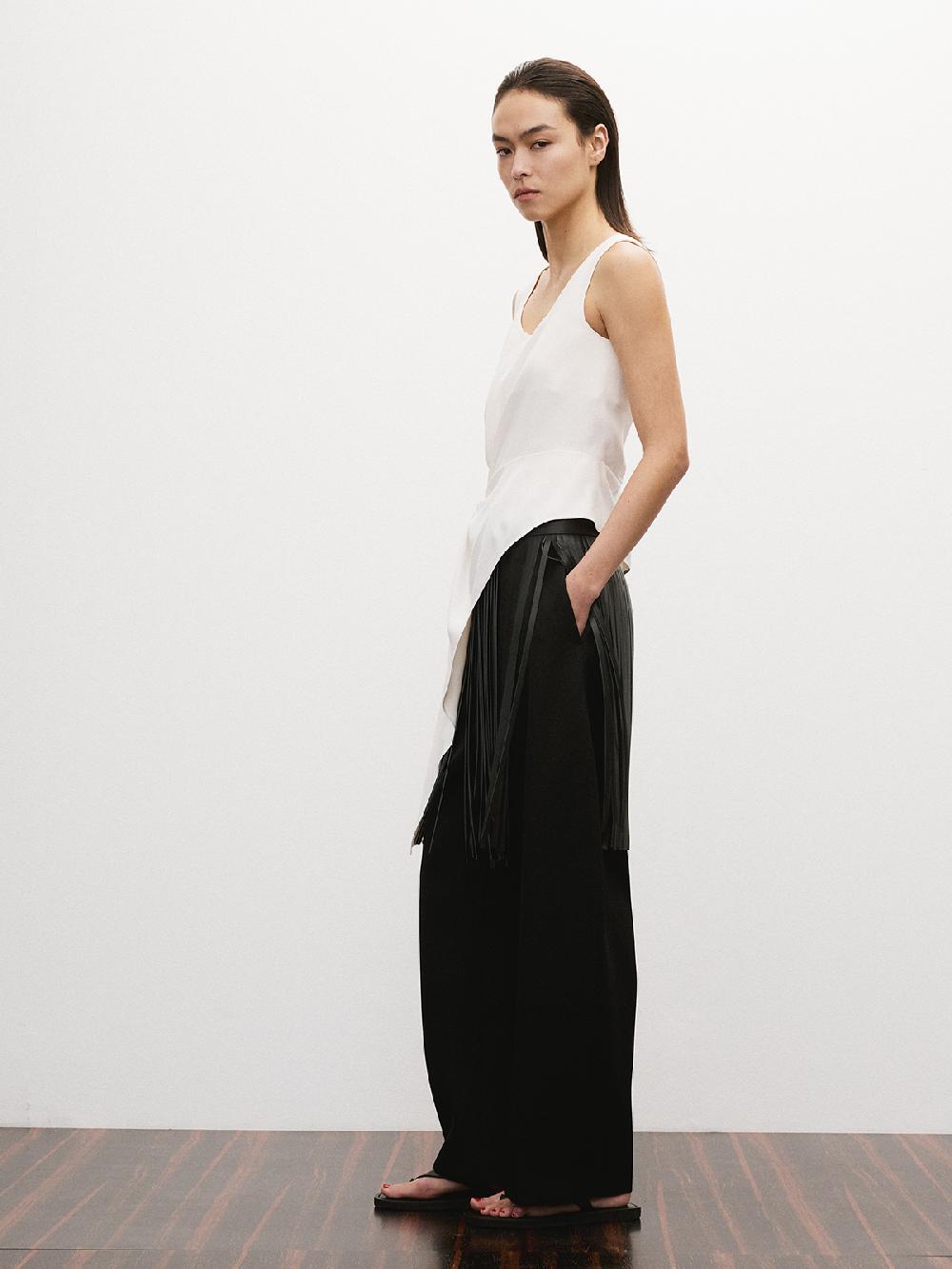 Recto ASYMMETRIC TWISTED TOP (CREAM)