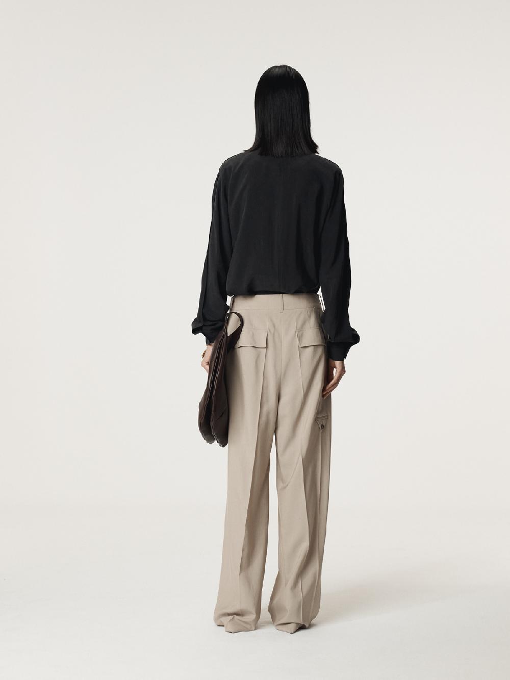 Recto COLLAR DETAIL FLUID ZIP BLOUSE (BLACK)