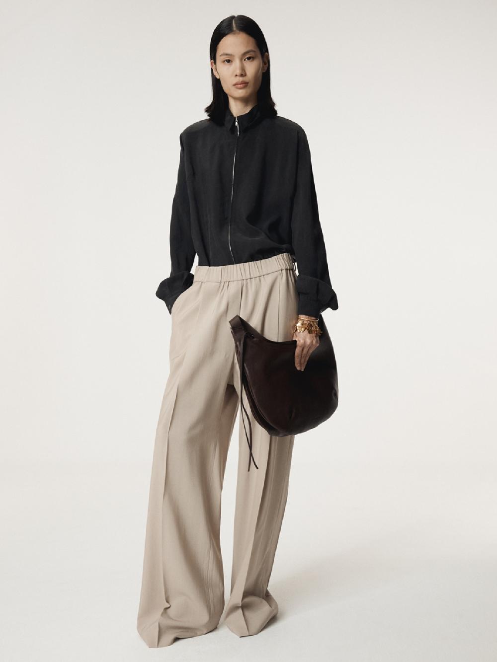 recto COLLAR DETAIL FLUID ZIP BLOUSE (BLACK)