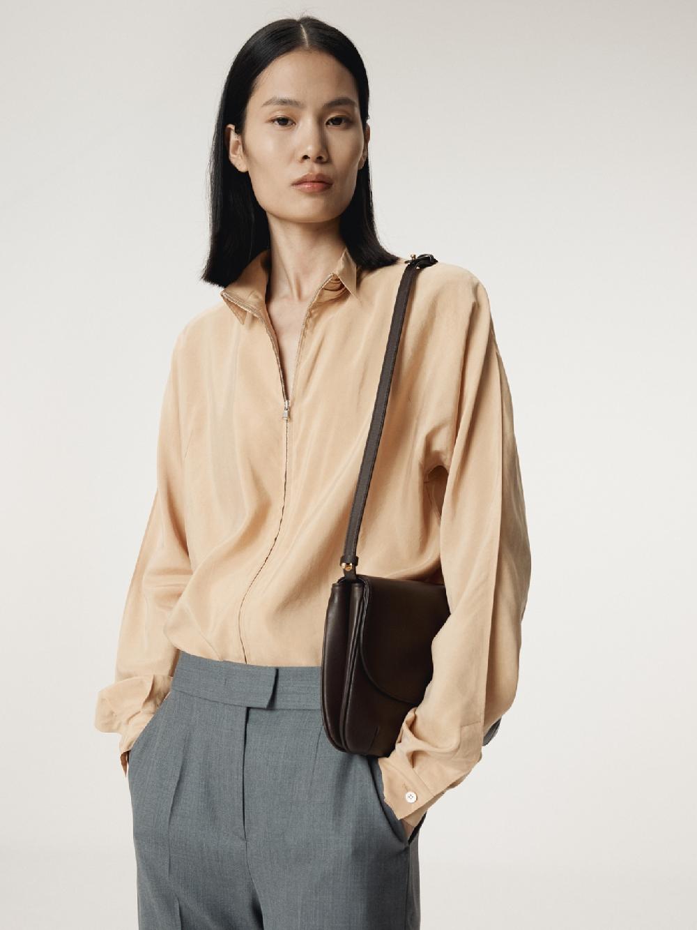 recto COLLAR DETAIL FLUID ZIP BLOUSE (YELLOW BEIGE)