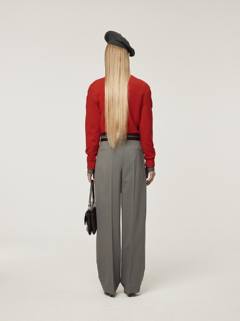 Recto CONTRAST LAYERED V-NECK KNIT TOP (RED)