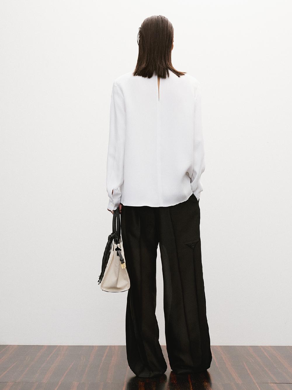 Recto CURVED SHOULDER LINE BLOUSE (OFF WHITE)