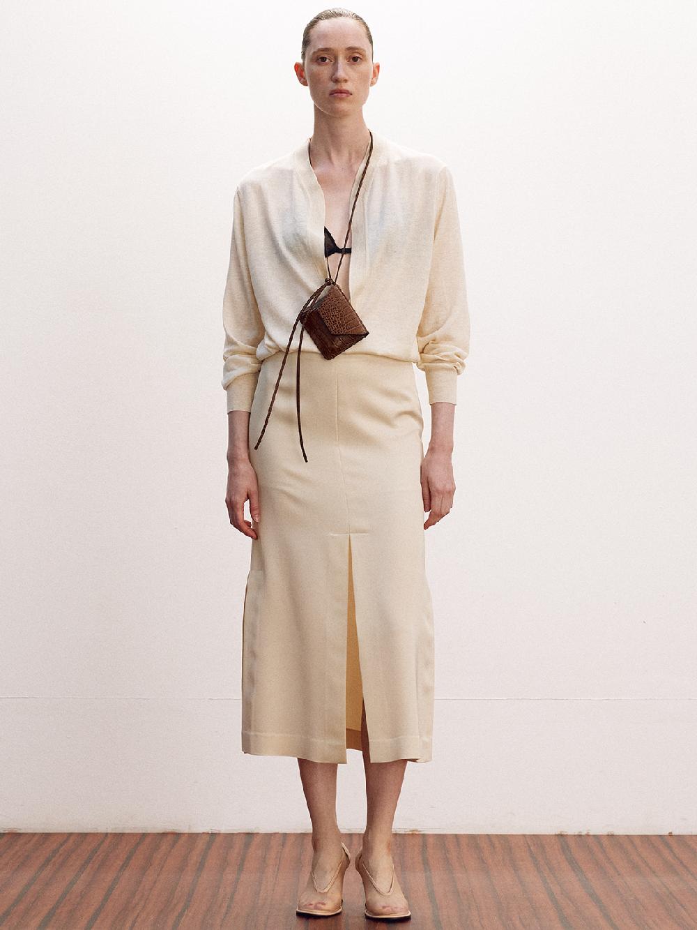 Recto DEEP HENLEY NECK SHEER KNIT TOP (IVORY)