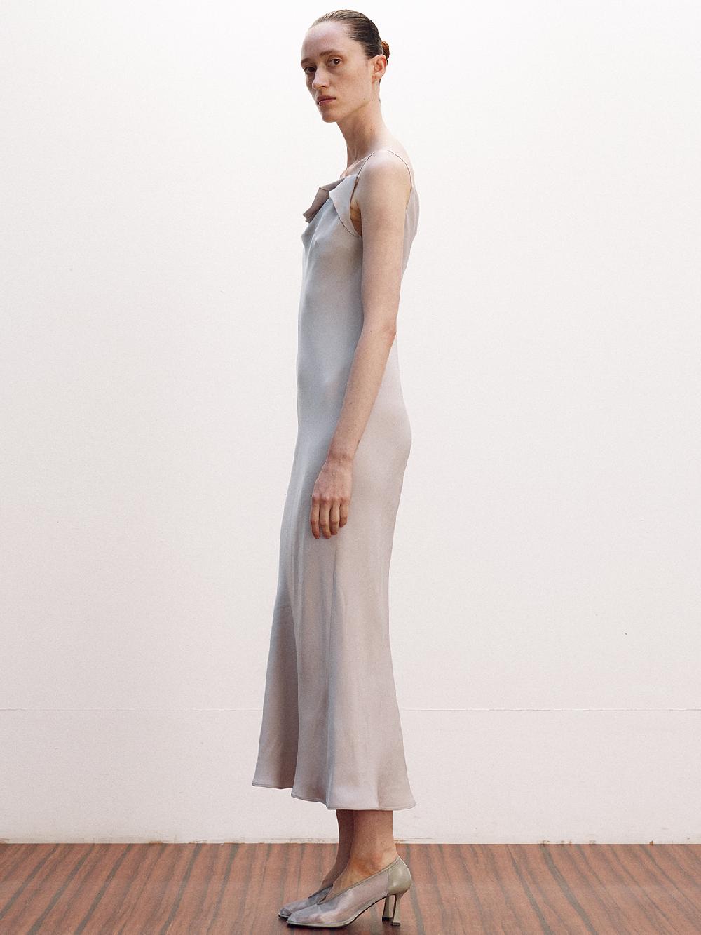 Recto DRAPERY NECKLINE SLIP DRESS (WHITE GREY)