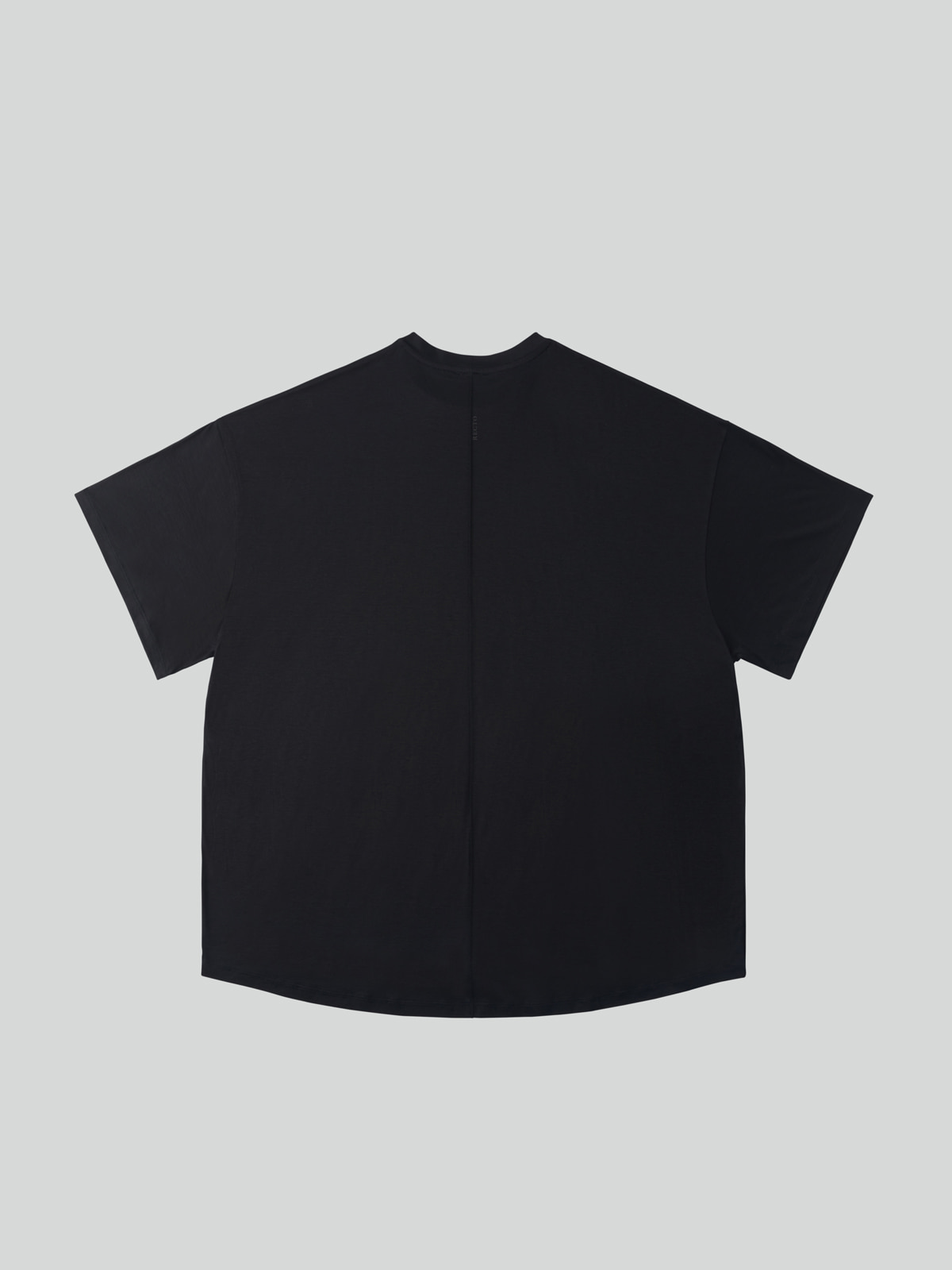Recto FLUID OVERSIZED T-SHIRT (BLACK)