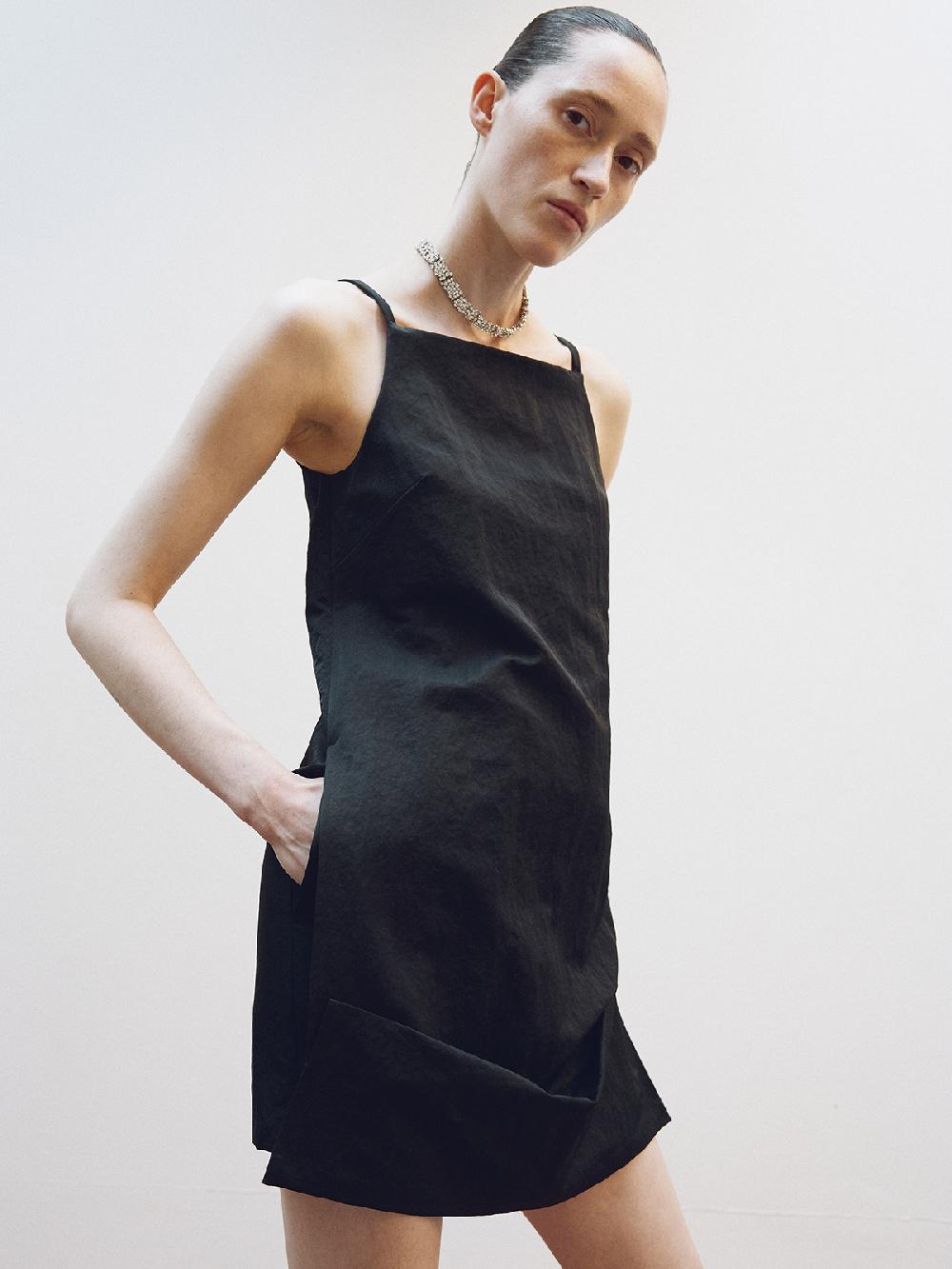 Recto FOLDED DETAIL NYLON MINI DRESS (BLACK)