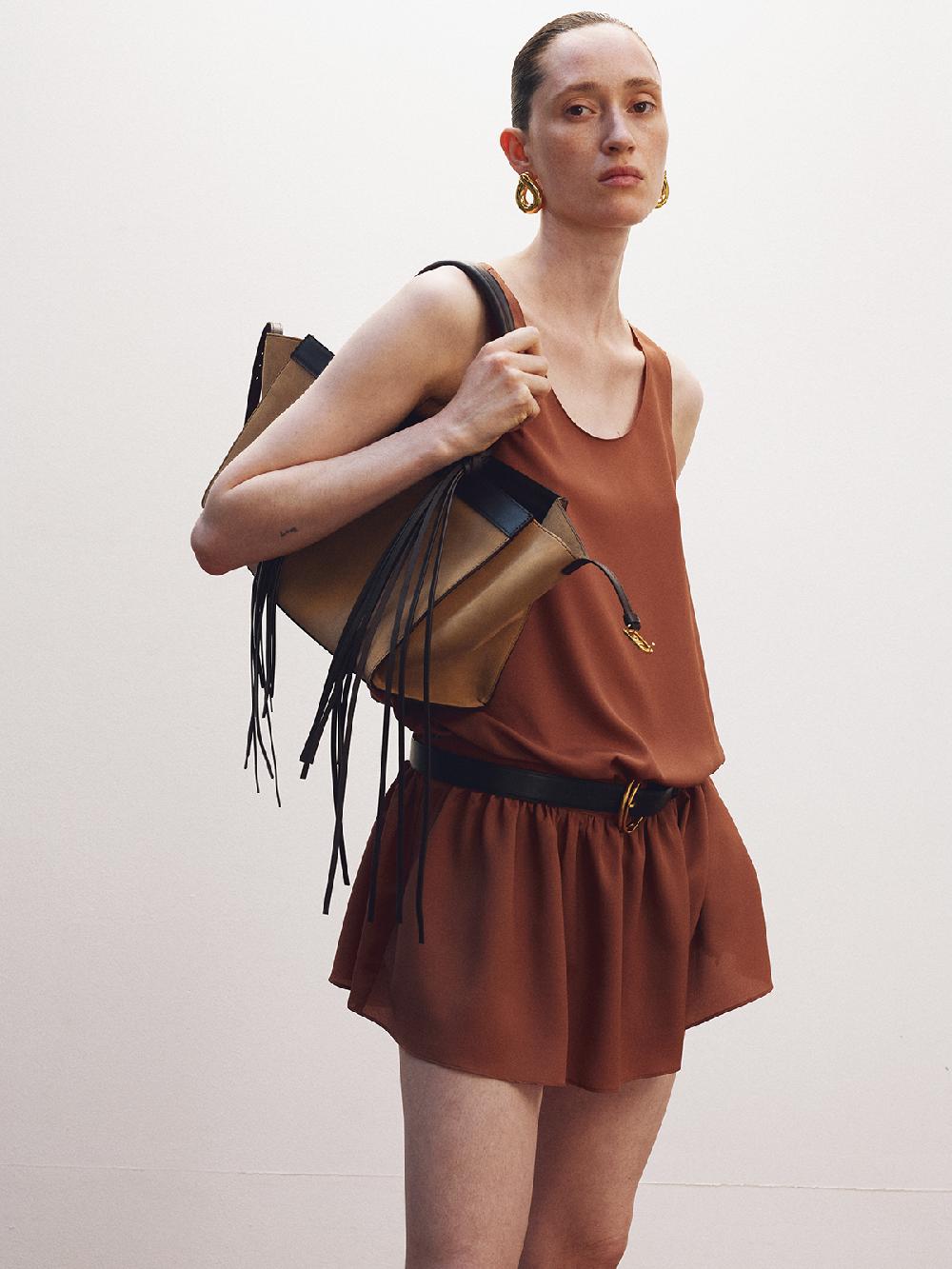 Recto GATHERED DETAIL MINI DRESS (COCOA)