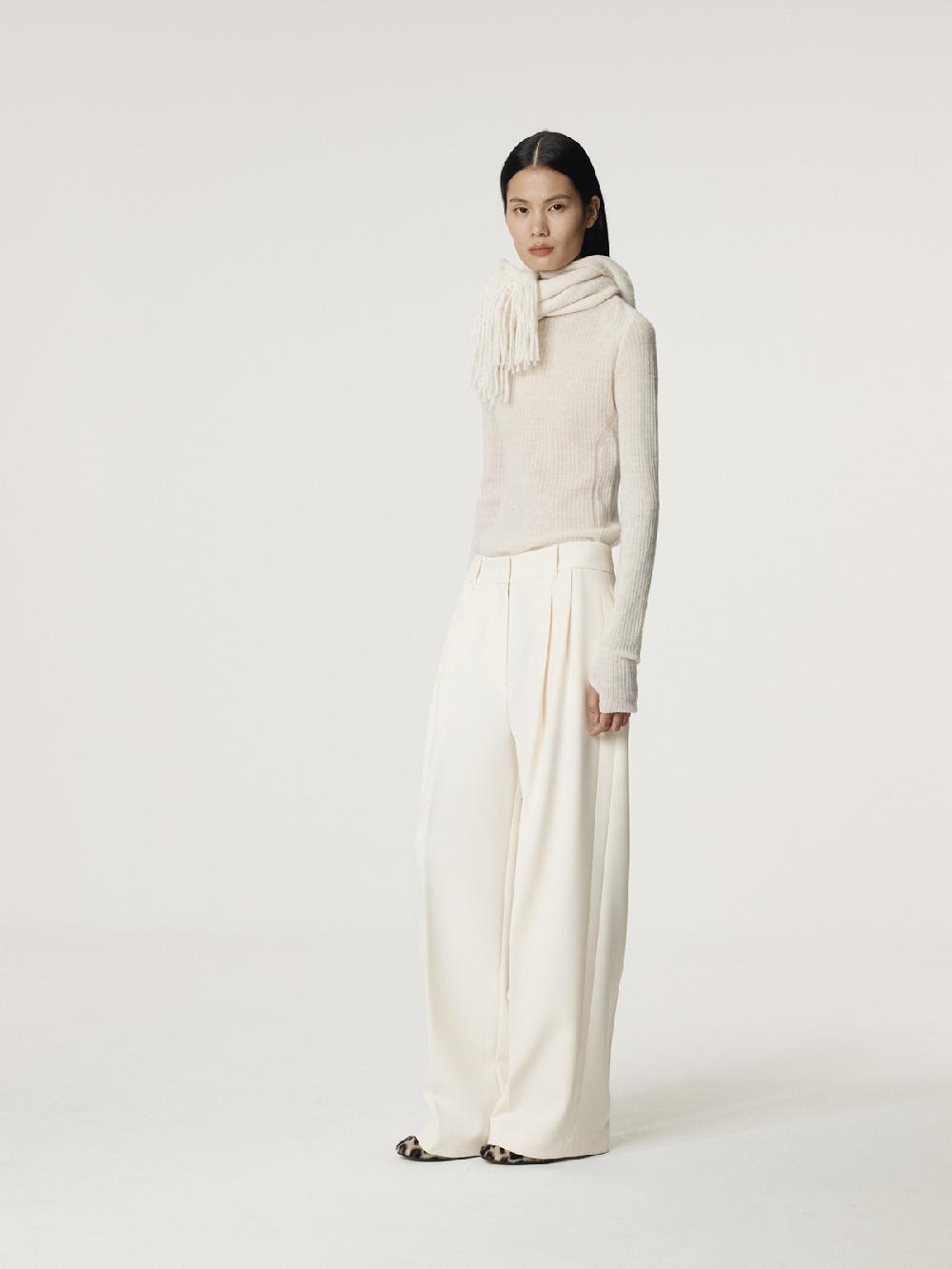 Recto HAIRY BALACLAVA KNIT TOP (CREAM)