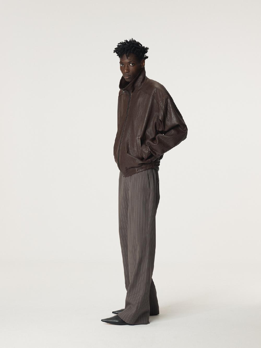 Recto HIGH-NECK LEATHER JUMPER (BROWN)