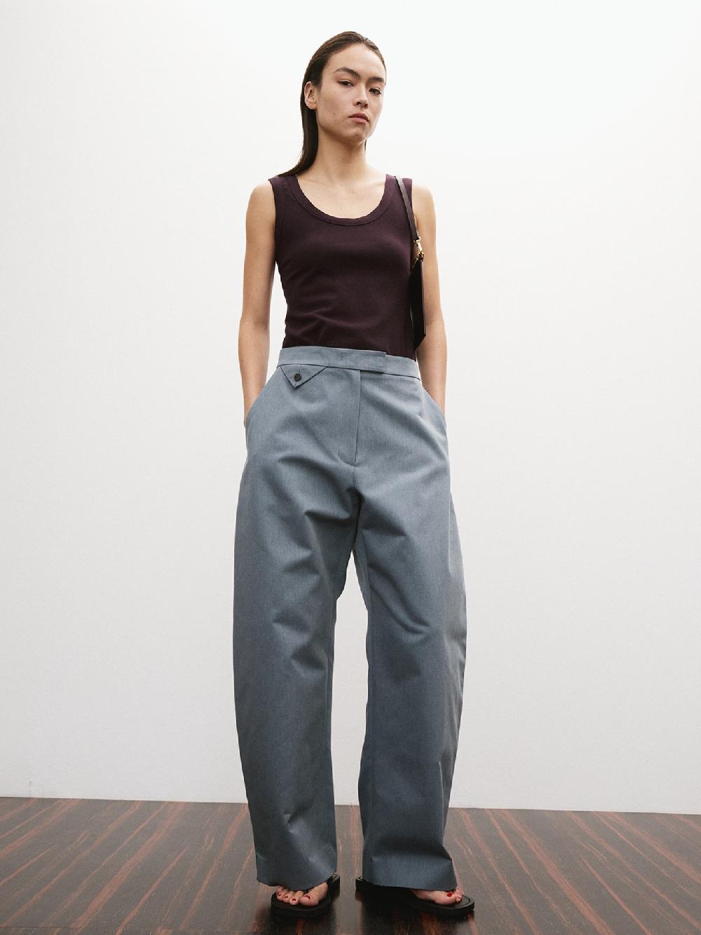 recto HIGH-RISE CURVED LEGS PANTS (DUSTY BLUE)