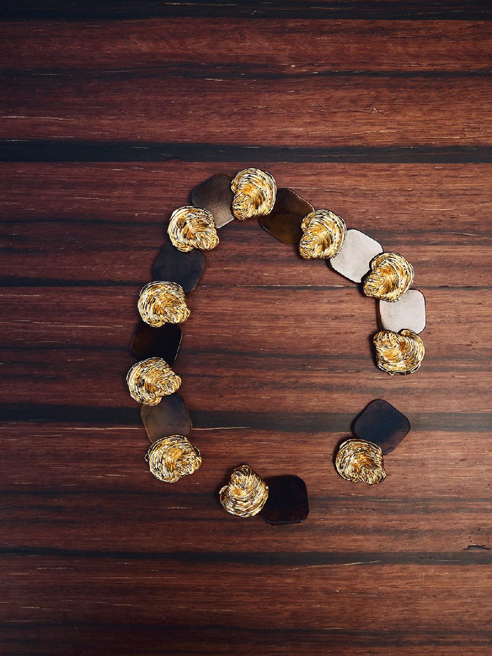 Recto IBIZA FORMICA BOLD NECKLACE (GOLD)