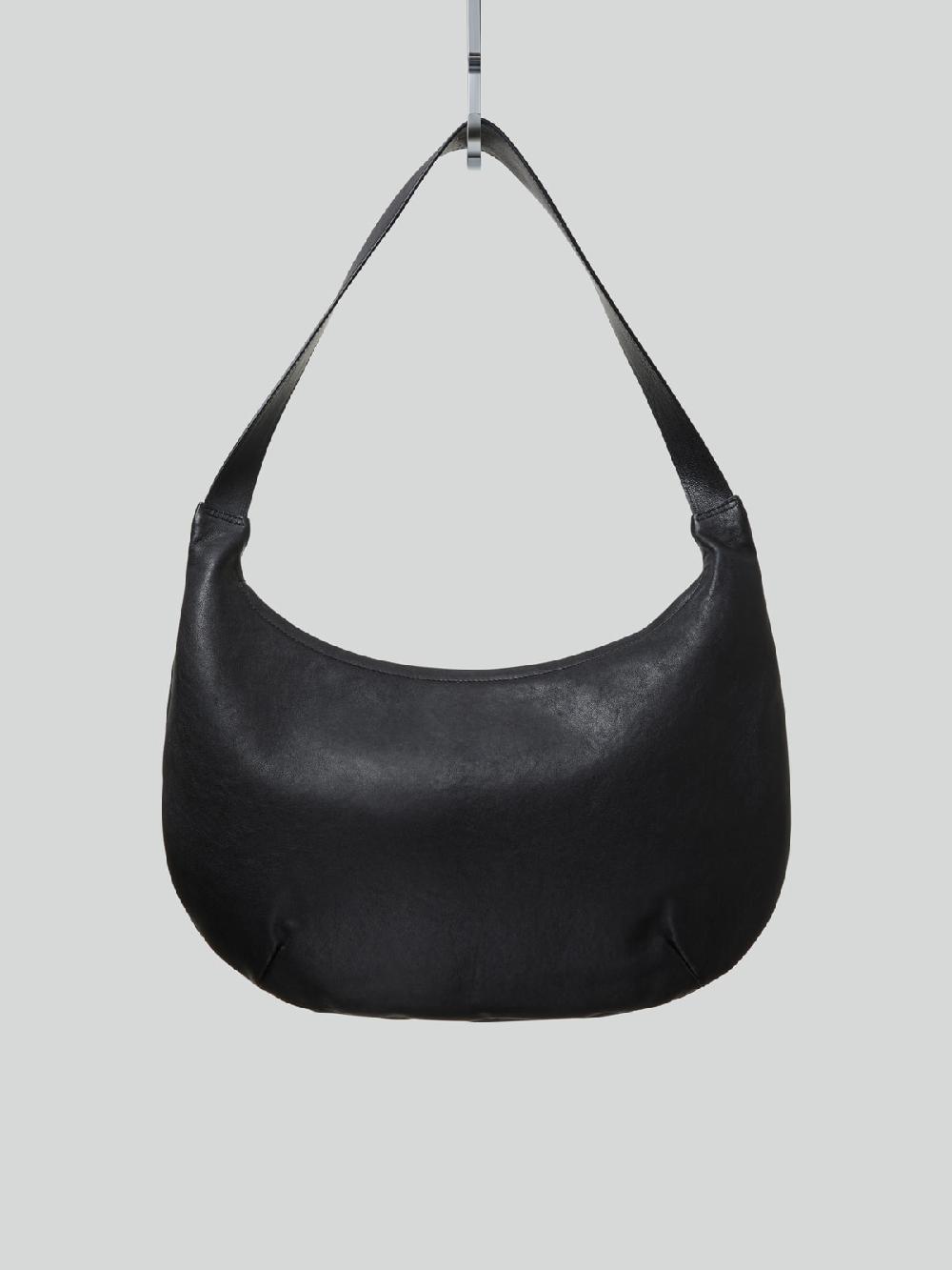 Recto LEATHER HOBO BAG (BLACK)