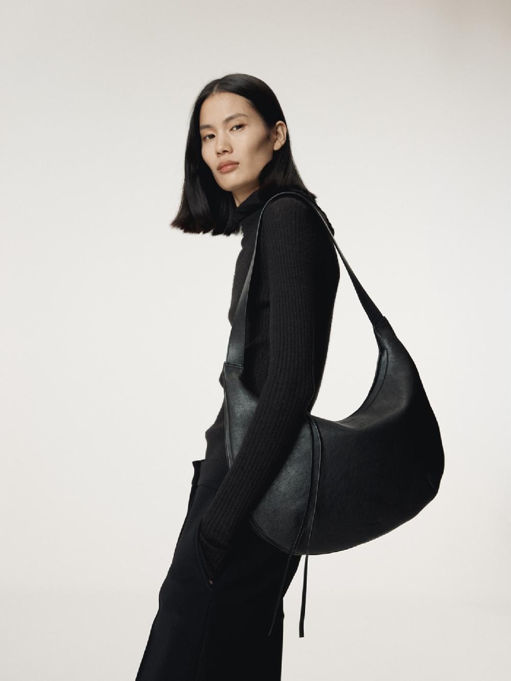 recto LEATHER HOBO BAG (BLACK)