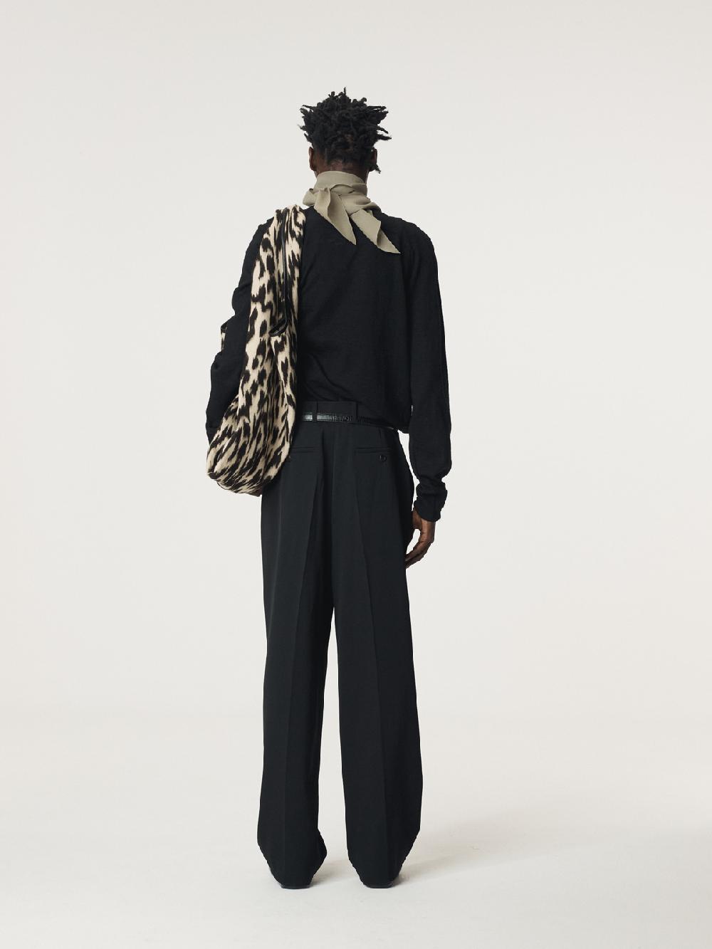 Recto LEOPARD WOOL SHOULDER BAG (BROWN)