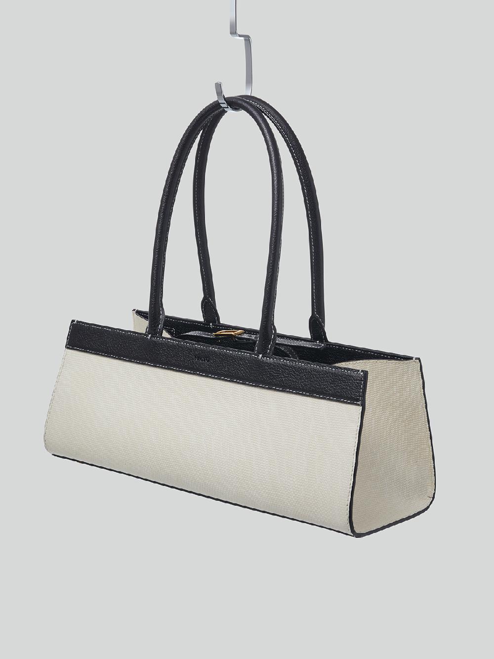 Recto OCTOBER 1997 MEDIUM (CREAM)