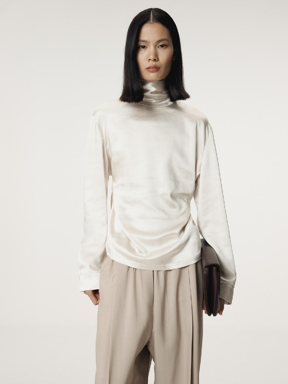 recto OPEN BACK SCARF SATIN BLOUSE (PALE BEIGE)