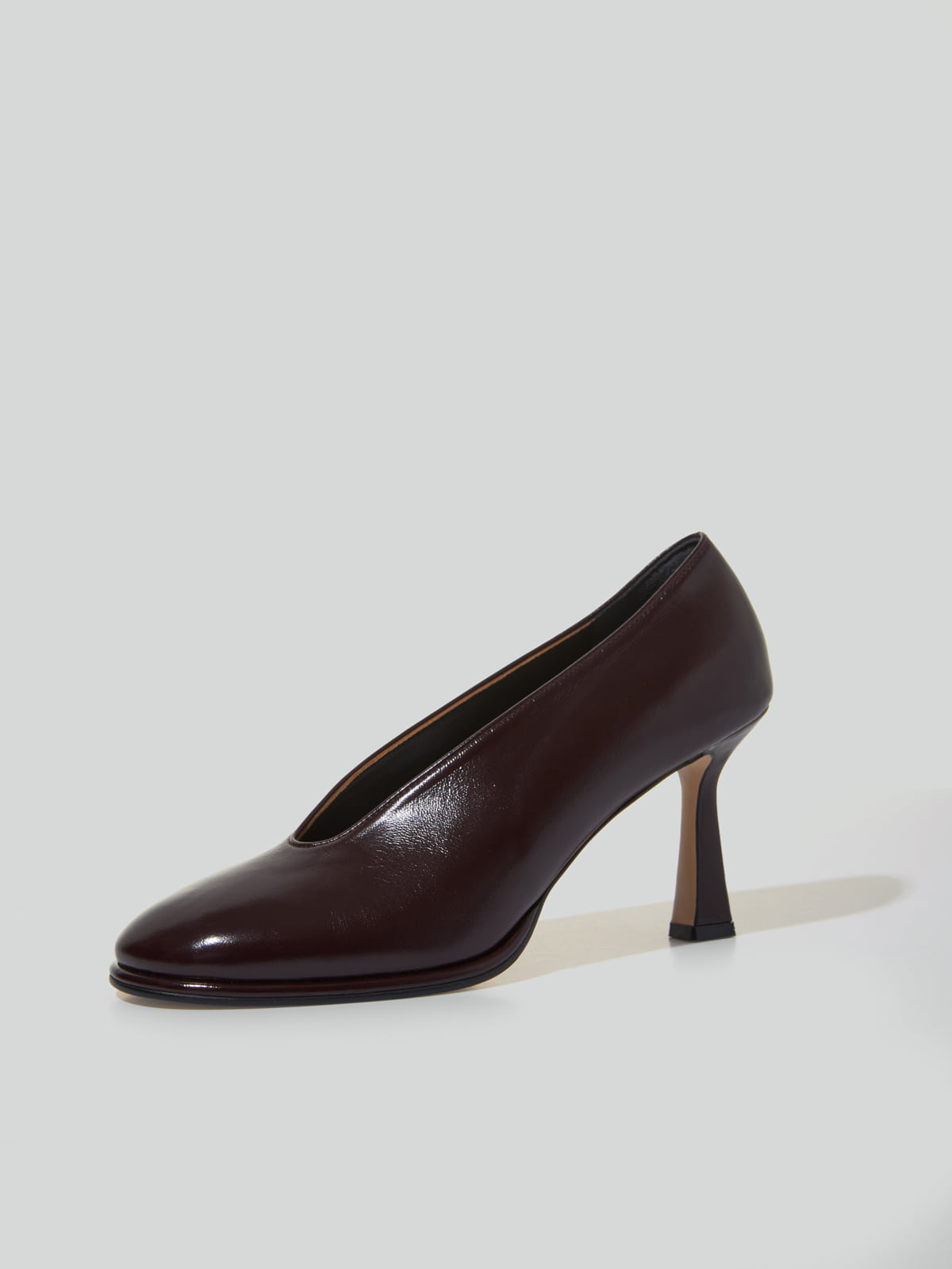 Recto POPPY ROUNDED TOE PUMPS (BURGUNDY)