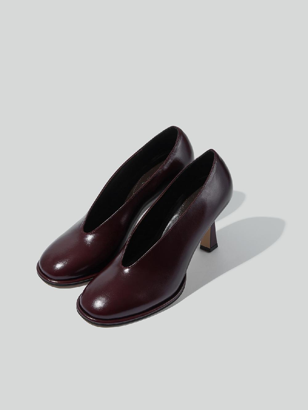 Recto POPPY ROUNDED TOE PUMPS (BURGUNDY)