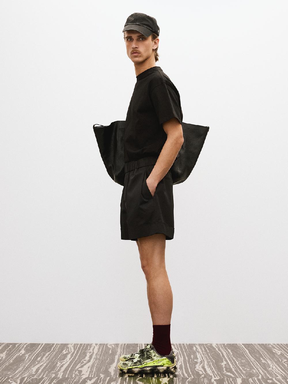 Recto ROUND NECK COTTON T-SHIRT (BLACK)