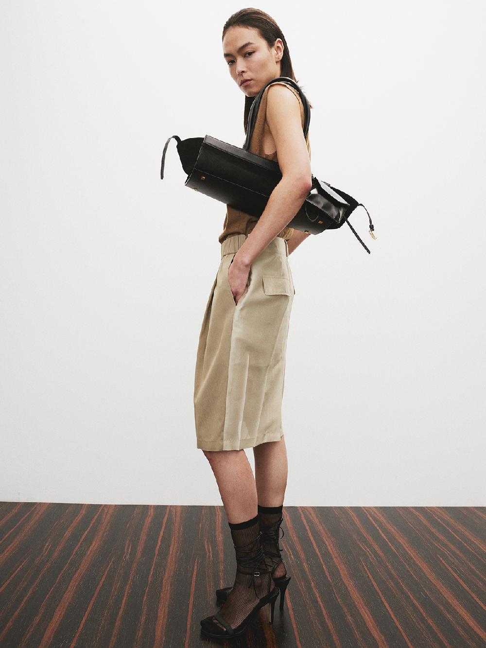 Recto SHEER BACK BANDING SKIRT (LIGHT KHAKI)