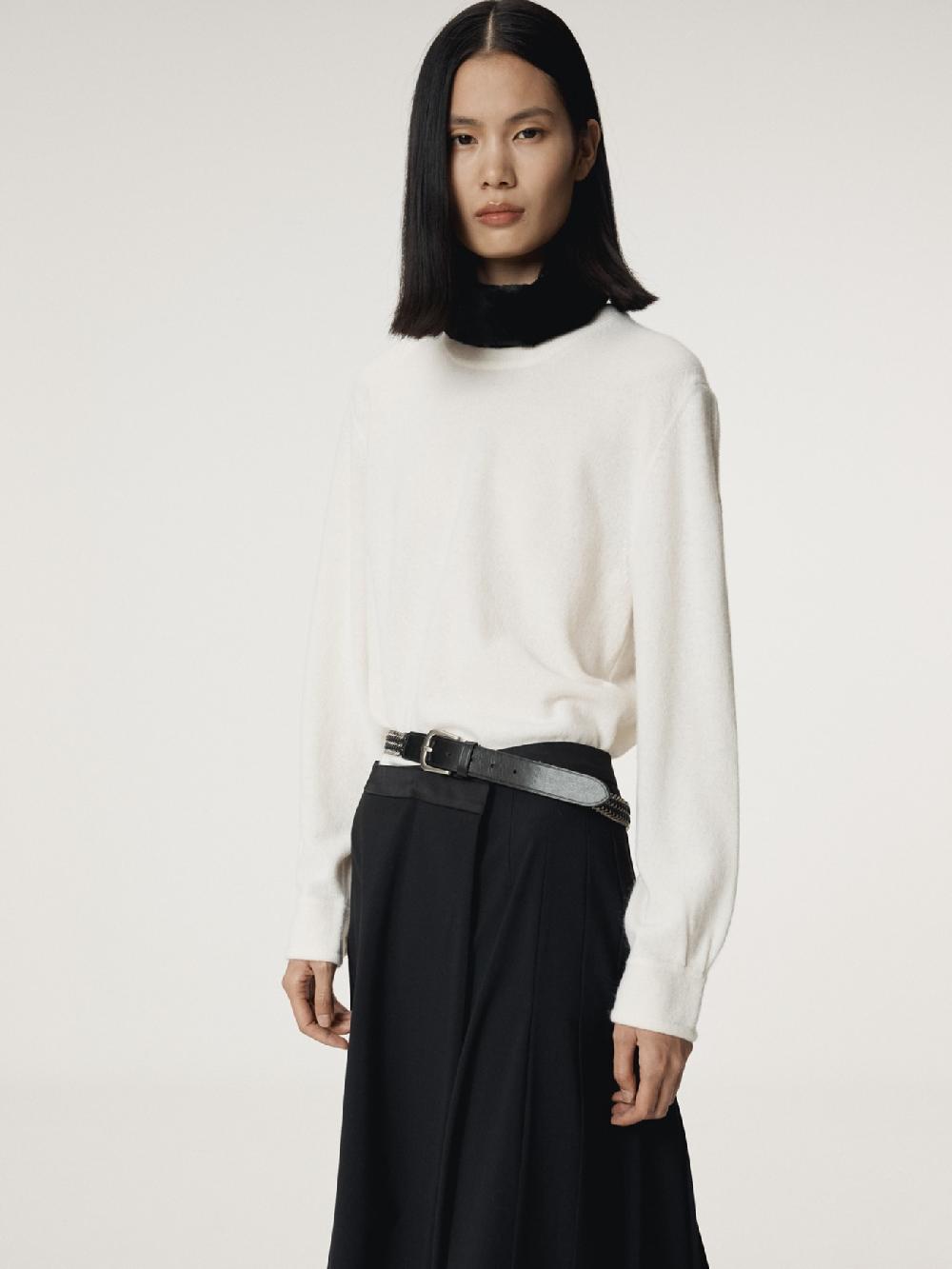recto SHIRT CUFFS DETAIL KNIT TOP (CREAM)