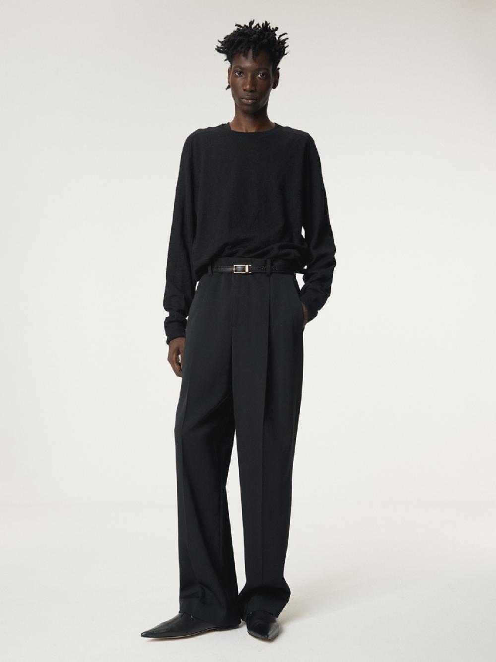recto TUCK DETAIL WOOL PANTS (BLACK)