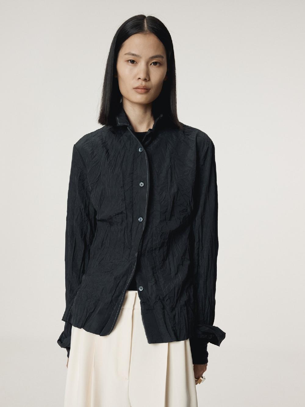 recto WHOLE CREASE BLOUSE (DARK NAVY)