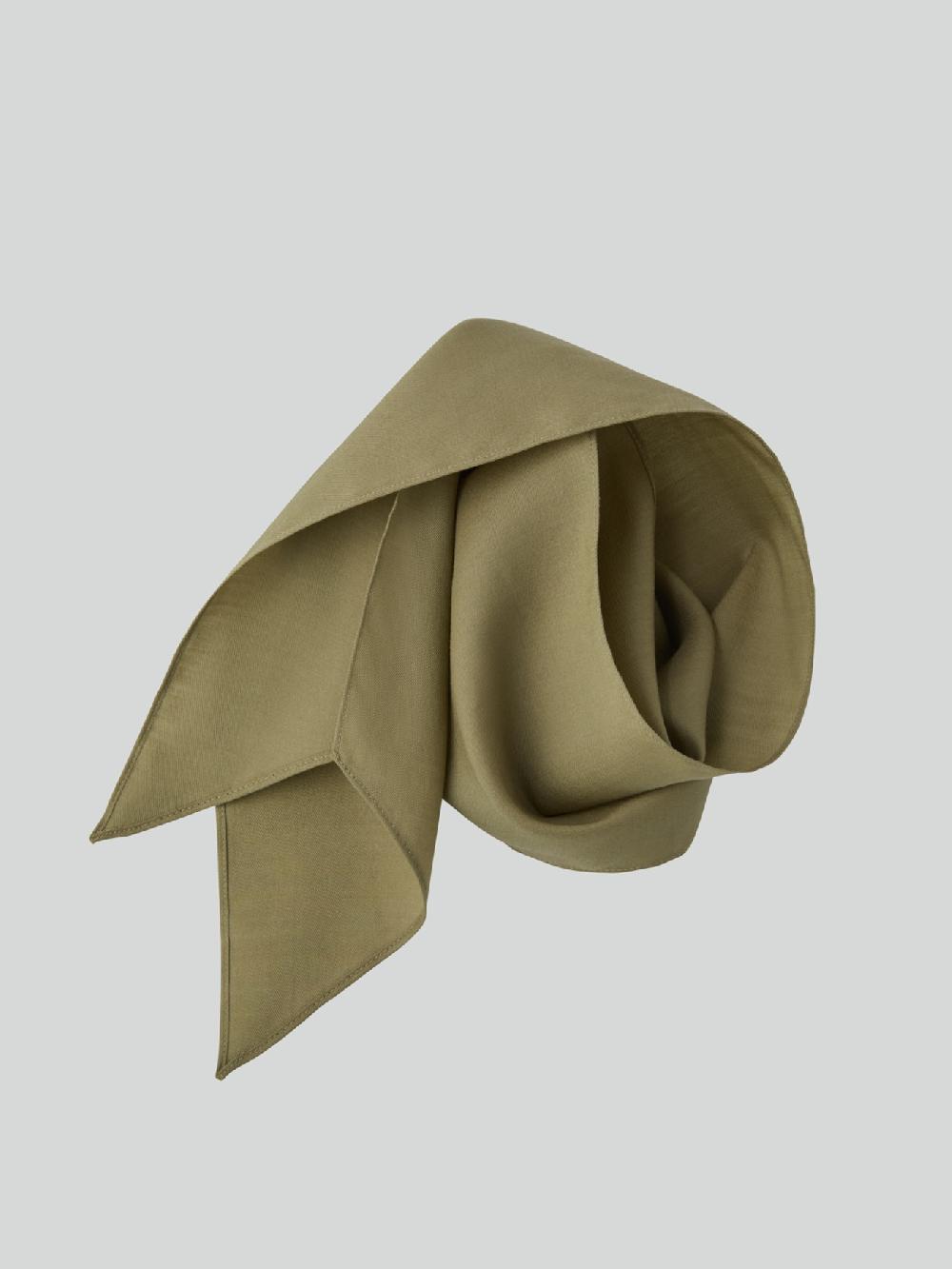 recto WOOL SILK TIE SCARF (LIGHT KHAKI)