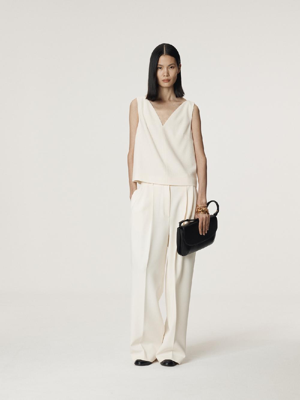 Recto WOOL TWEED V-NECK TOP (IVORY)