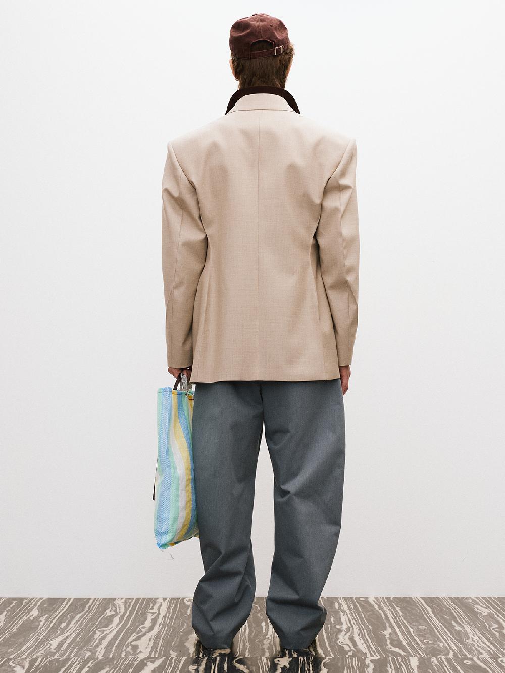 Recto SIGNATURE HOURGLASS DOUBLE BREASTED JACKET (SEPIA BEIGE)