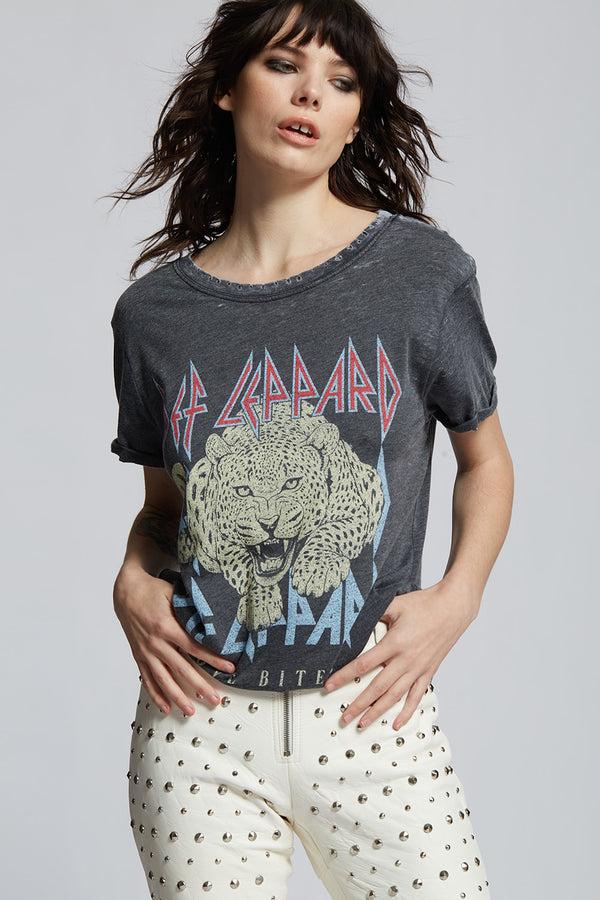 recycled karma Def Leppard Love Bites Graphic Tee