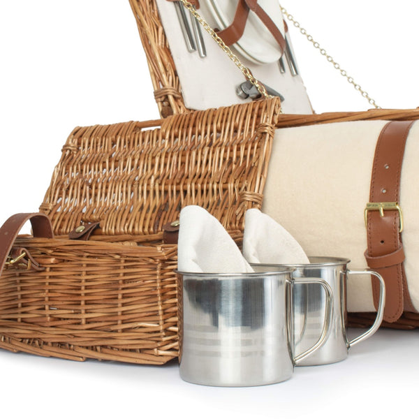 Red Hamper Deluxe Fully Fitted Traditional Wicker Picnic Basket