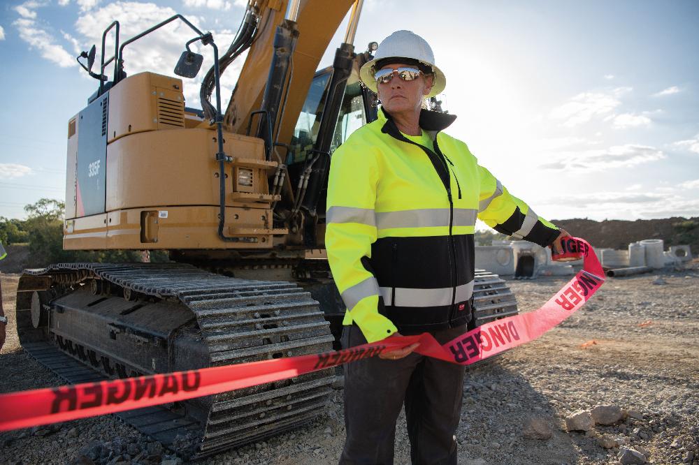 Red Kap Hi-Visibility Soft Shell Jacket