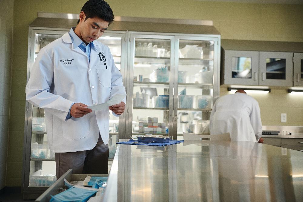 Red Kap Men's Long Sleeve Counter Coat