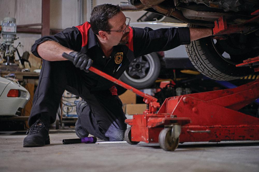 Red Kap Men's Long Sleeve Tri-Color Shop Shirt