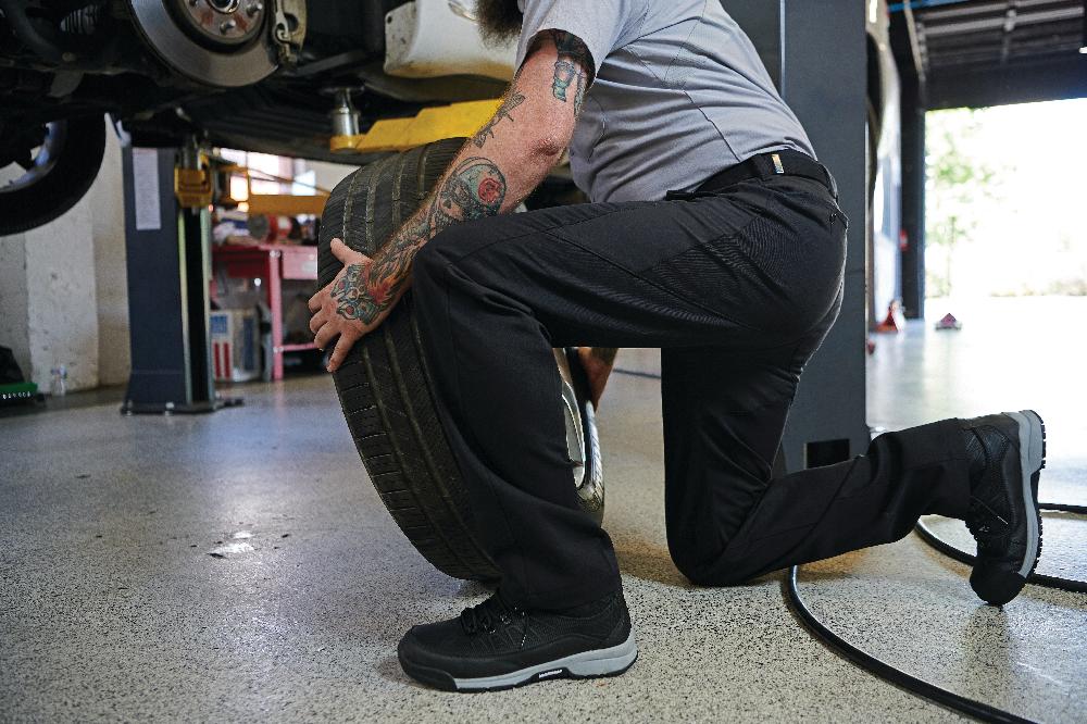 Red Kap Men's Utility Pant With MIMIX®