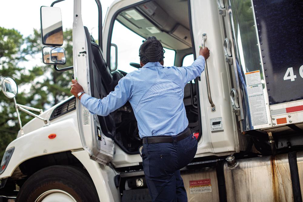 Red Kap Women's Long Sleeve Work Shirt With MIMIX®