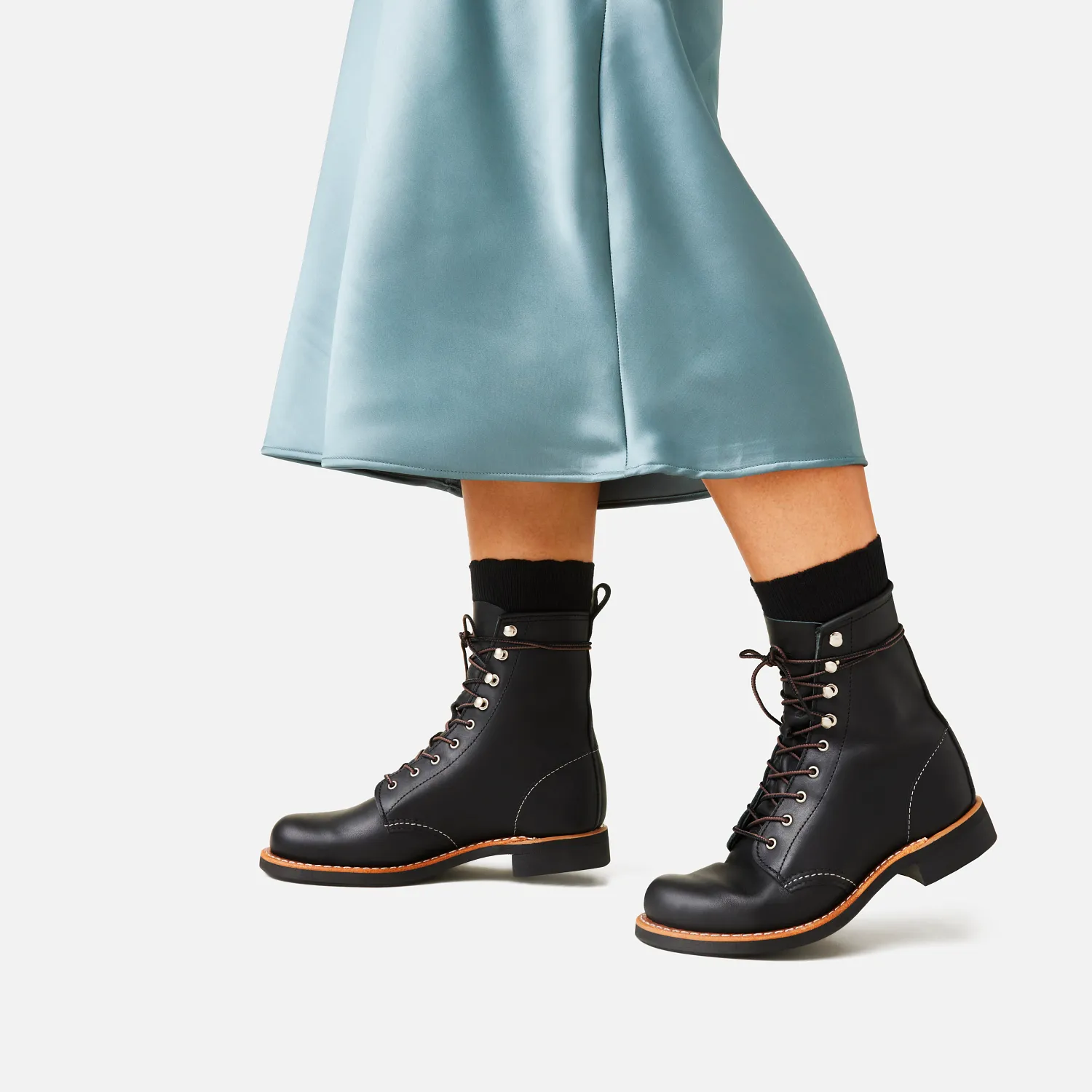 Red Wing Shoes Silversmith Women's Short Boot In Black Boundary Leather