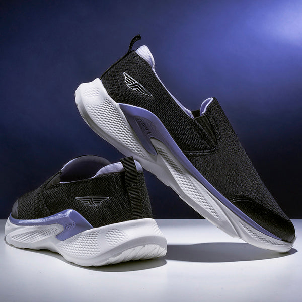 Redtape Walking Sports Shoes For Women Black