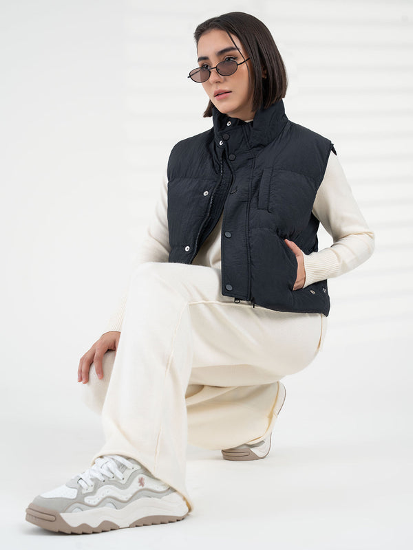 redtape Women Black Jacket | Everyday Functional Wear Black