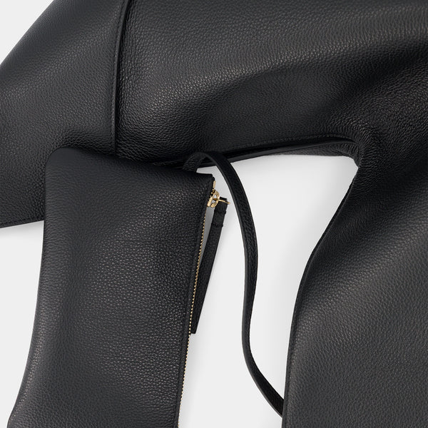 Ree Projects RIVA HOBO - PEBBLE GRAIN - BLACK